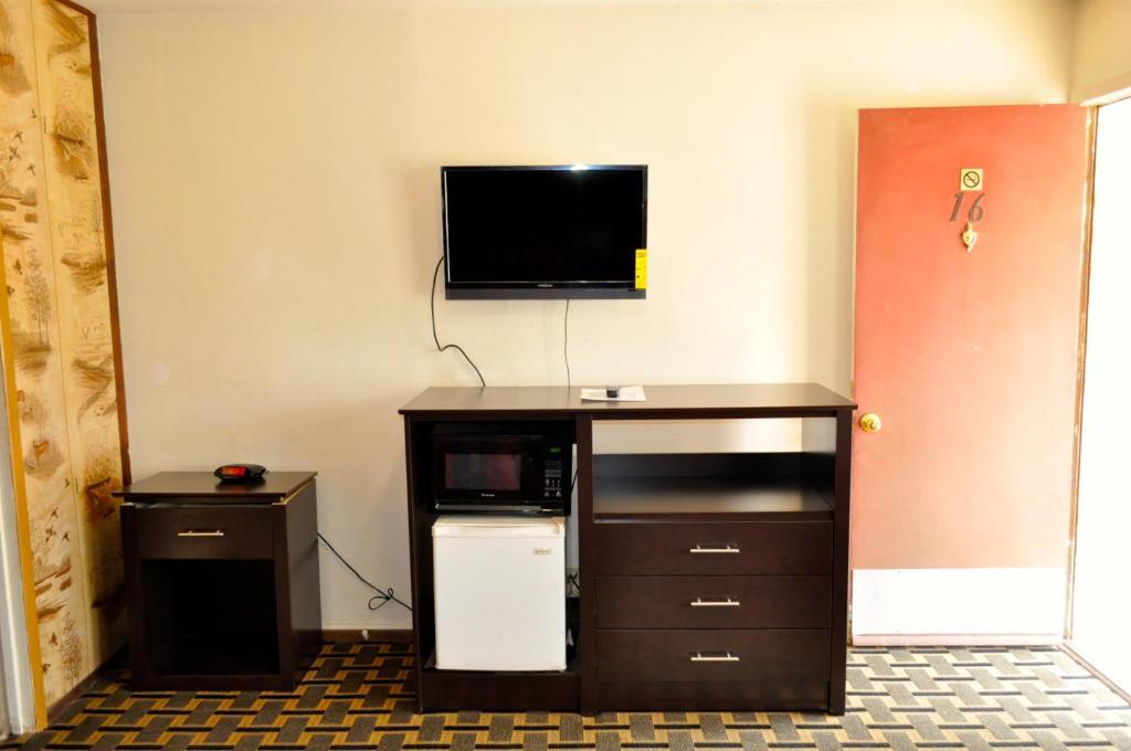 Andrews Motor Inn 외부 사진