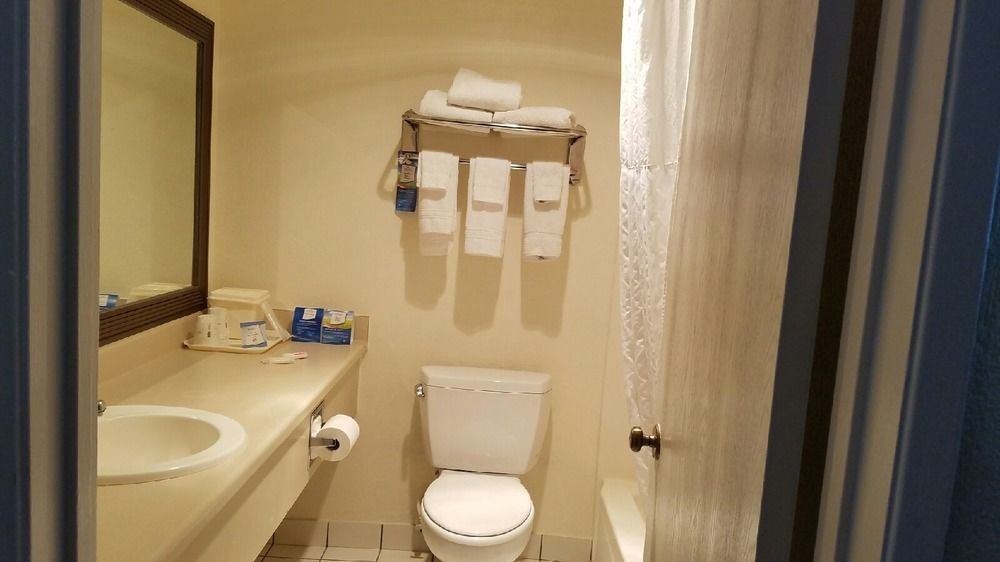 Andrews Motor Inn 외부 사진