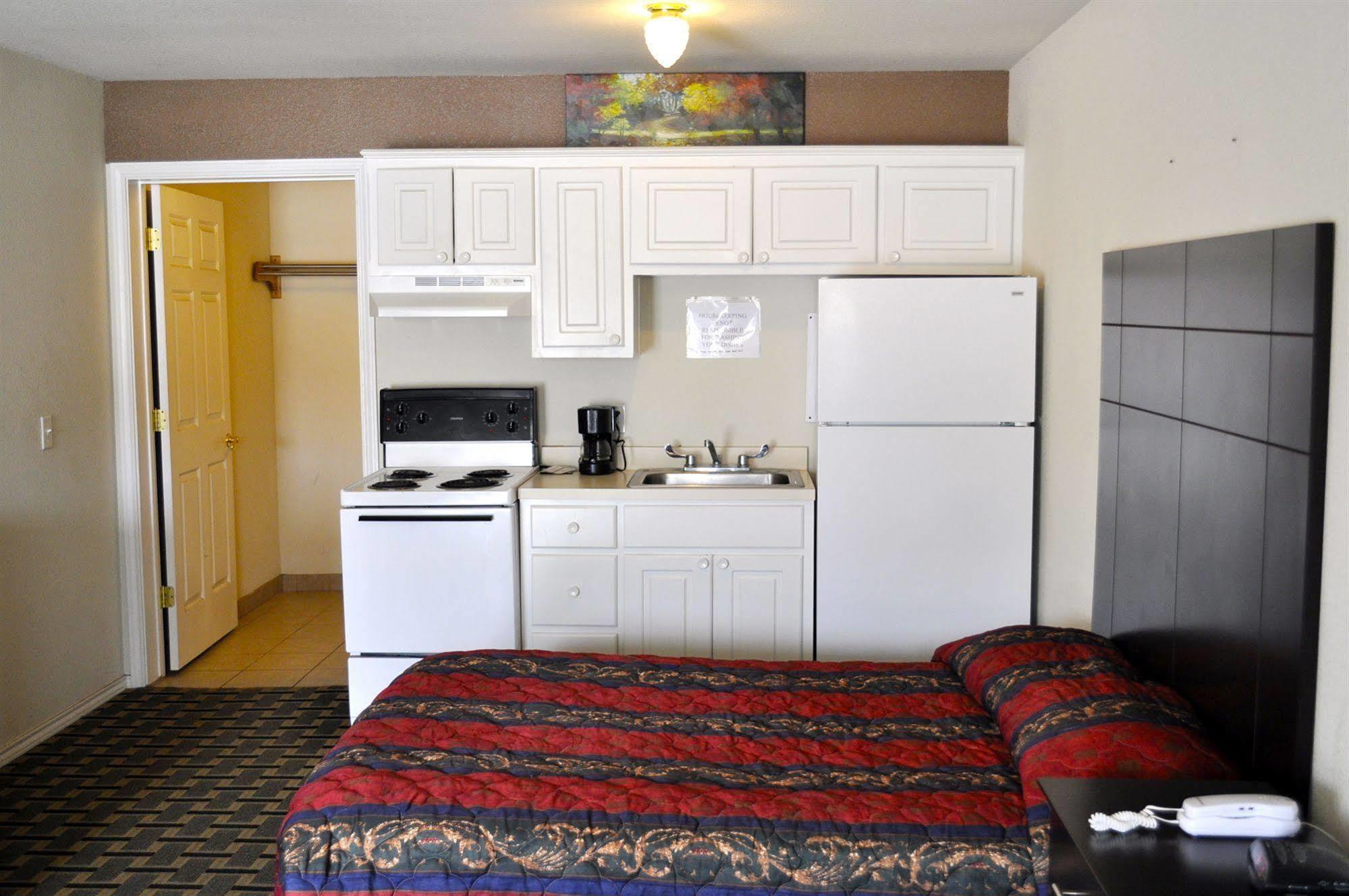 Andrews Motor Inn 외부 사진